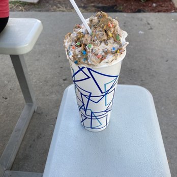 Waukee Ice Cream Shoppe - Monster Cookie Blitz - Ice Cream & Frozen Yogurt Near Me - Waukee, Iowa Waukee Ice Cream Shoppe - Monster Cookie Blitz - Ice Cream & Frozen Yogurt Near Me - Waukee, Iowa