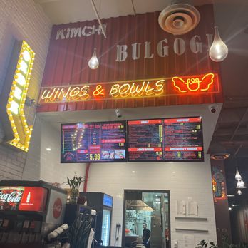 Wings & Bowls - The counter at the Best Chicken bowl place on the planet! - Asian Fusion Near Me - Claremont, California Wings & Bowls - The counter at the Best Chicken bowl place on the planet! - Asian Fusion Near Me - Claremont, California