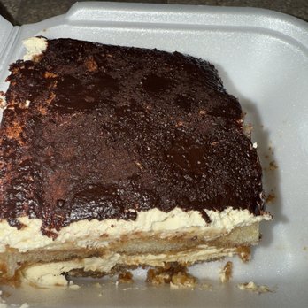 Wild Roadrunner Restaurant - How old is this TIRAMISU?!?! what a joke!!!! - American Near Me - Bullhead City, Arizona Wild Roadrunner Restaurant - How old is this TIRAMISU?!?! what a joke!!!! - American Near Me - Bullhead City, Arizona