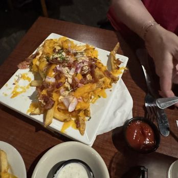 Fireside Tavern - Tavern fries - Bars Near Me - Strasburg, Pennsylvania