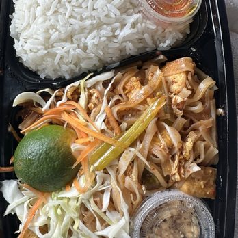 Garden Thai Rialto - Pad Thai - Thai Near Me - Rialto, California Garden Thai Rialto - Pad Thai - Thai Near Me - Rialto, California