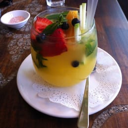 House lemonade! House lemonade!