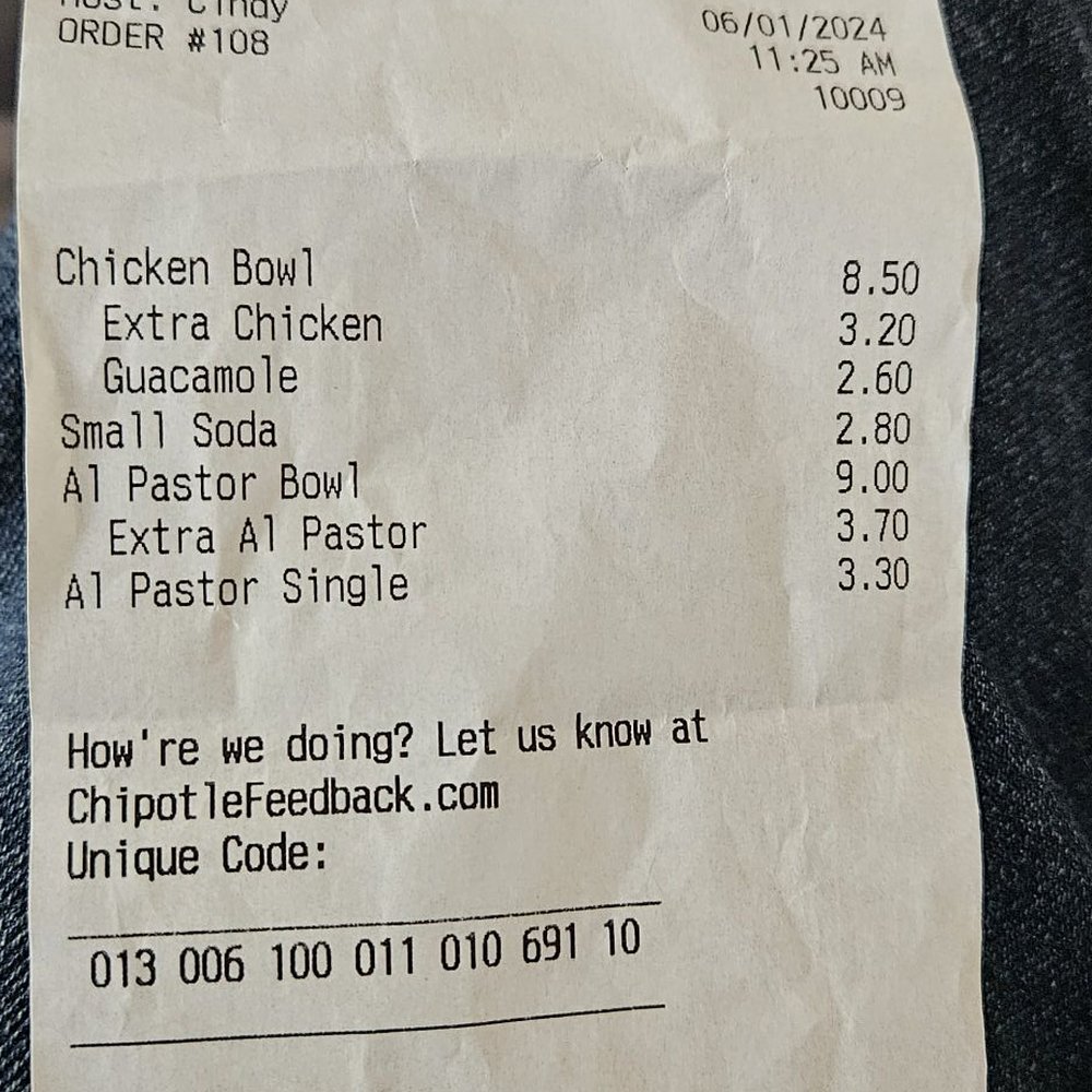 I did not get tge extra scoops of chicken I did not get tge extra scoops of chicken