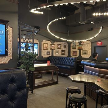 Flight Club - Restaurant vibes - Venues & Event Spaces Near Me - Philadelphia, Pennsylvania Flight Club - Restaurant vibes - Venues & Event Spaces Near Me - Philadelphia, Pennsylvania