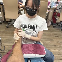 Lazy Girl that did my pedicure!