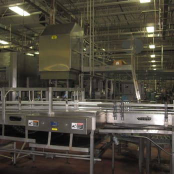Summit Brewing - Bottling Line - Breweries Near Me - St. Paul, Minnesota