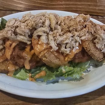 The Biscuit - Southern Comfort .. best fried green tomatoes I've ever had, the crabcakes were delectable as well. - Pizza Near Me - Vicksburg, Mississippi