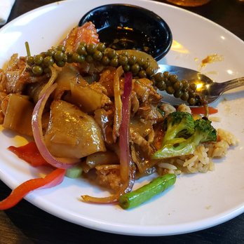 Chiang Mai - Pad Ki Maw. Spicy. - Thai Near Me - Toronto, Ontario Chiang Mai - Pad Ki Maw. Spicy. - Thai Near Me - Toronto, Ontario