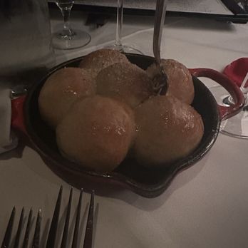 Dominick's Steakhouse - Steakhouses Near Me - Scottsdale, Arizona