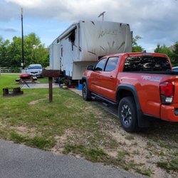 Conroe RV Park by QRV - Old campers everywhere.