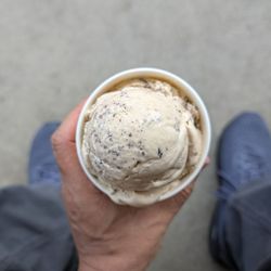 Gingers Divine Ice Cream - Tuxedo salted caramel
