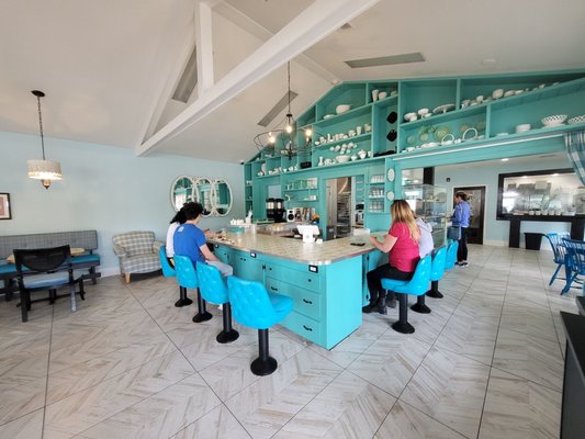 Dulce Dough Donuts & Bakery by null