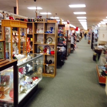 Yesteryear Antique Center - Antiques Near Me - Hanover, Pennsylvania Yesteryear Antique Center - Antiques Near Me - Hanover, Pennsylvania