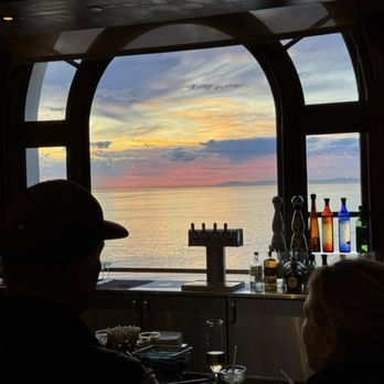 Raya - Sunset from the bar (next to RAYA) - Seafood Near Me - Dana Point, California