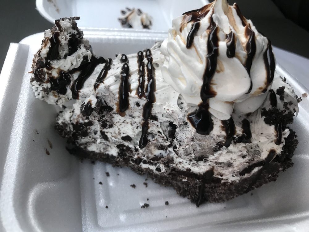 The Rustic Garden Logo