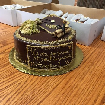 Gayle Orth Catering - 2020 graduation cake. - Caterers Near Me - Tacoma, Washington Gayle Orth Catering - 2020 graduation cake. - Caterers Near Me - Tacoma, Washington