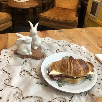 Tea-licious Cafe - Ham and cheese croissant - Coffee & Tea Near Me - Kailua-Kona, Hawaii Tea-licious Cafe - Ham and cheese croissant - Coffee & Tea Near Me - Kailua-Kona, Hawaii