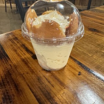 The Texas Star Inn - Banana pudding - Wine Bars Near Me - San Antonio, Texas The Texas Star Inn - Banana pudding - Wine Bars Near Me - San Antonio, Texas
