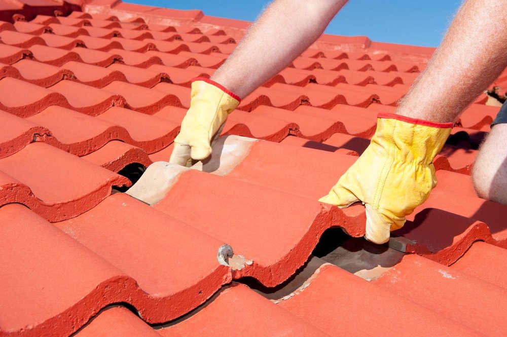 Slide of Sunshine Roofing Ocoee