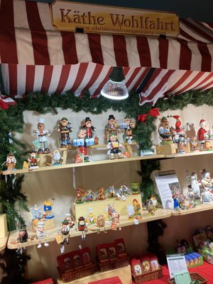 Käthe Wohlfahrt of America by null