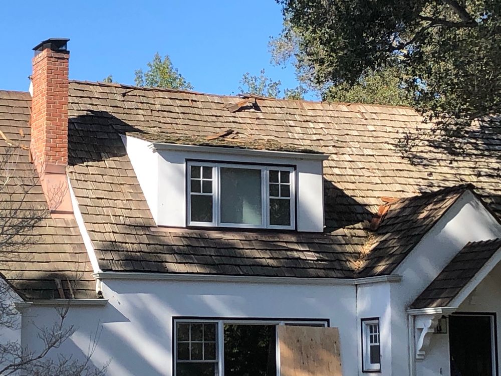 Slide of Stoneridge Roofing