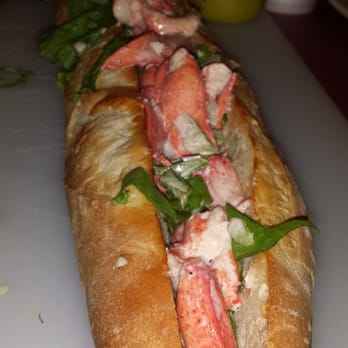 Bull N' Claw - Seafood Near Me - Wells, Maine Bull N' Claw - Seafood Near Me - Wells, Maine