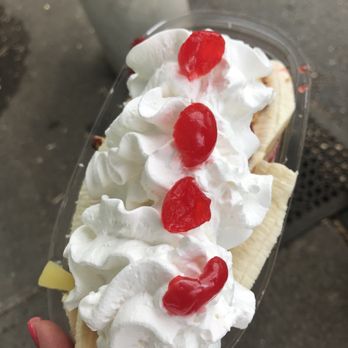 Dairy Corner - Ice Cream & Frozen Yogurt Near Me - Cincinnati, Ohio