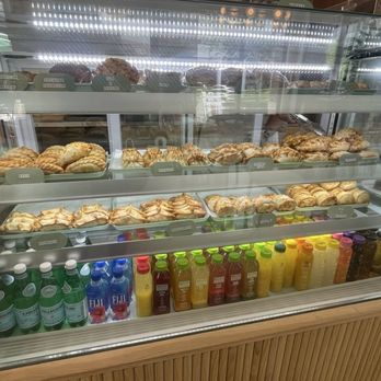 Un Attimo Coffee - Coffee & Tea Near Me - Plantation, Florida Un Attimo Coffee - Coffee & Tea Near Me - Plantation, Florida