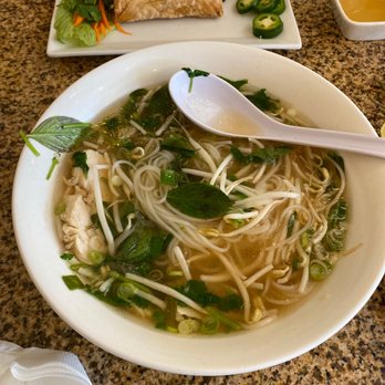 PHO FILET - Pho and Egg Roll - Vietnamese Near Me - San Antonio, Texas