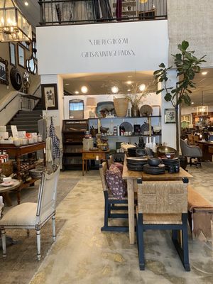 The Boy & The Bear - Sherman Oaks by null