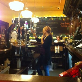 The Beehive - Gastropubs Near Me - London, XGL The Beehive - Gastropubs Near Me - London, XGL