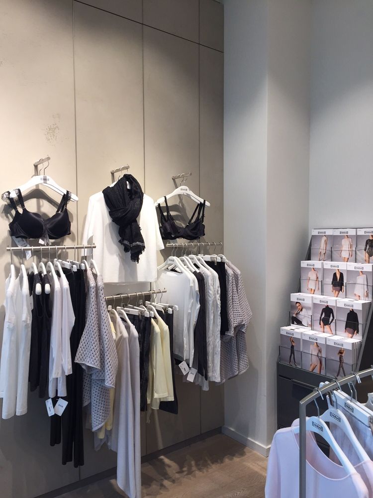 WOLFORD BOUTIQUE Updated September 2024 Hegdehaugsveien 34, Oslo, Norway Women's Clothing