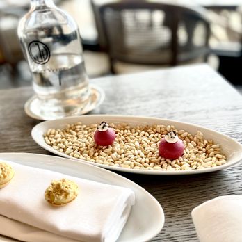 Le Jules Verne - French Near Me - Paris, 75 Le Jules Verne - French Near Me - Paris, 75