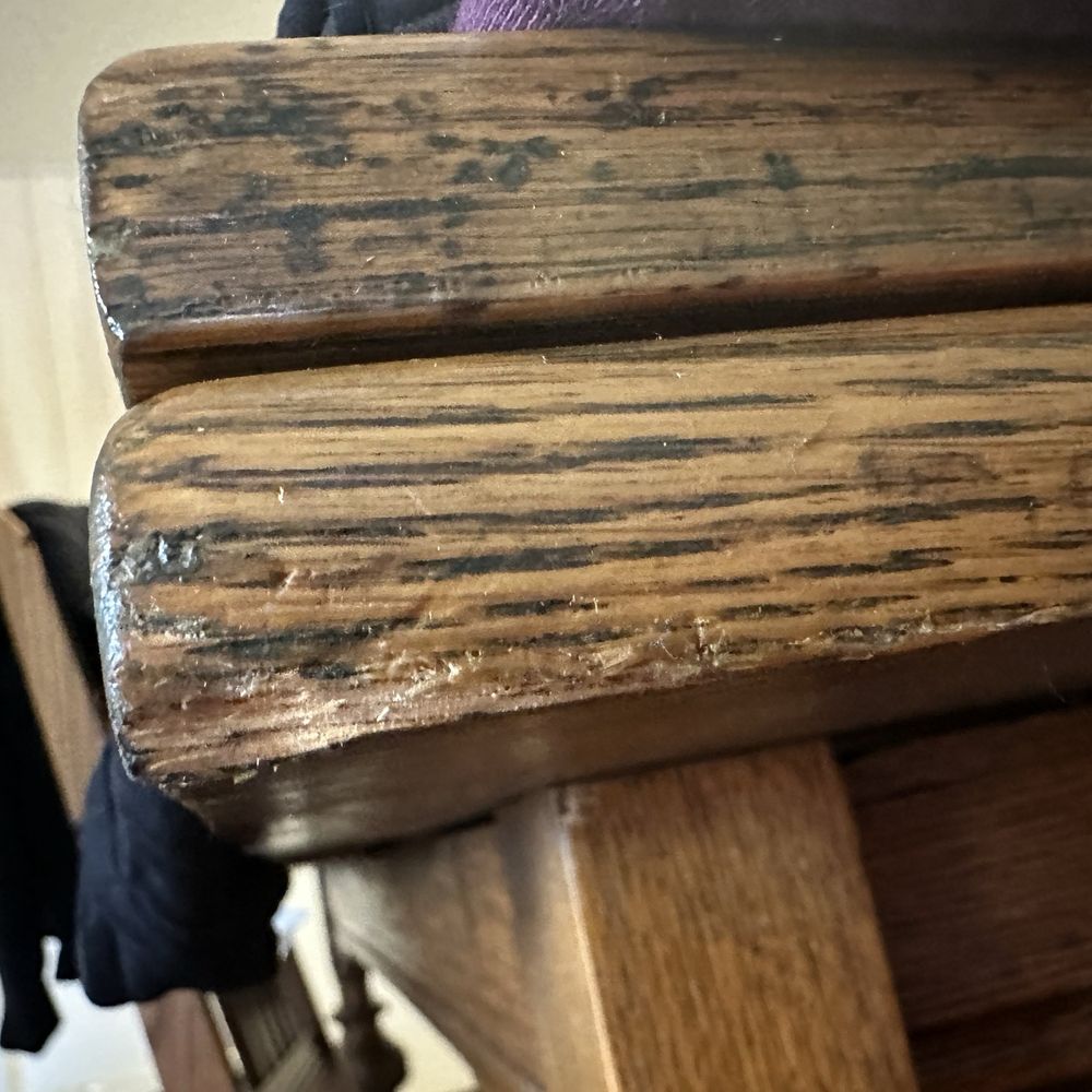 Triple 7 Movers - More damaged table - Movers Near Me - Auburn, Washington