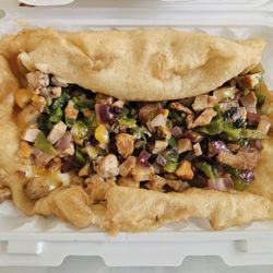 Delhi chalupa, chicken (lunch special, also comes with butter curry and pop, not pictured) $13