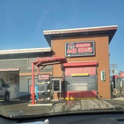 Crazy Cat Car Wash - Enter