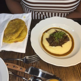 Isla - Bara with Curry Goat - Cocktail Bars Near Me - Washington, DC, District of Columbia