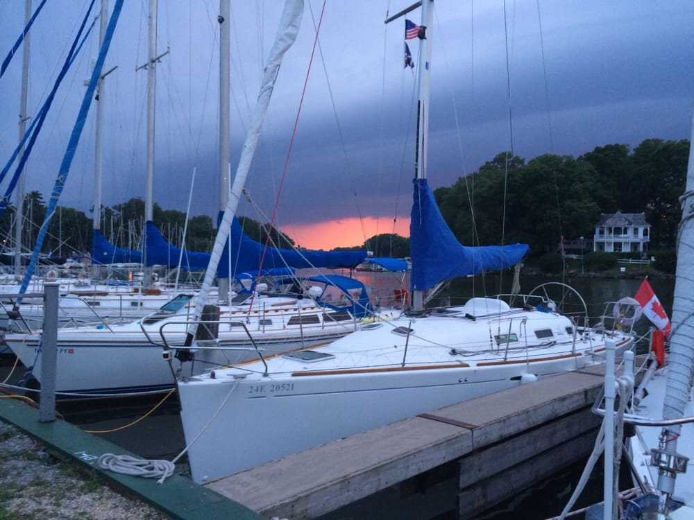 TUSCARORA YACHT CLUB Updated September 2024 10 Photos 1 Shore Dr