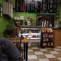 Little Pops Pizza - Inside little pops pizzeria.