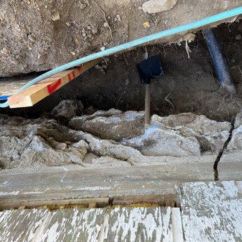 SME Engineering - Running Springs foundation repair - you can see the crack in the foundation here - Structural Engineers Near Me - Highland, California