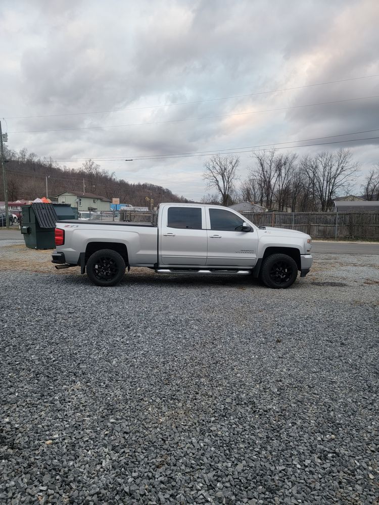 DOSS TIRE AND WHEEL Updated June 2024 Request a Quote 304 Cyclone