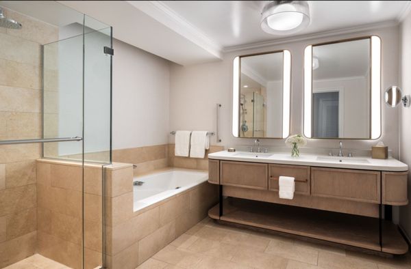 The Ritz-Carlton Dallas, Las Colinas by null