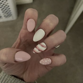 D'vine Nails - Nail Salons Near Me - Plainfield, Illinois