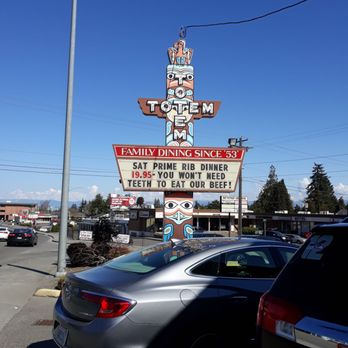 Totem Family Dining - From the street - Breakfast & Brunch Near Me - Everett, Washington