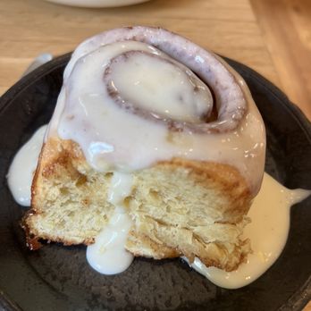 Husk - Cinnamon Roll with Cream Cheese Frosting is a 10/10 - American Near Me - Charleston, South Carolina