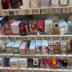 Dm-drogerie Markt - Duftwasser. Fragrances.
