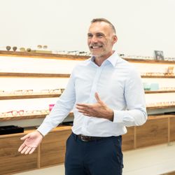 Ardmore Eye & Optical - https://ardmoreeyeandoptical.com/
