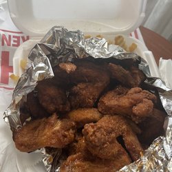 Pop's Grill Fish & Chicken - These wings are