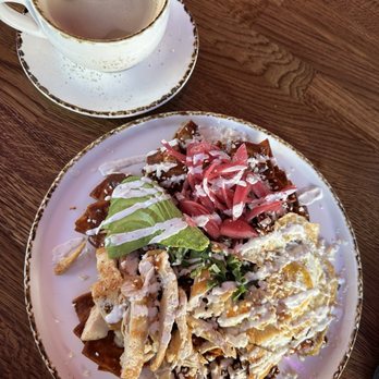 Madres Brunch - Mole Chilaquiles and Cafe de Olla with Milk - Breakfast & Brunch Near Me - Long Beach, California Madres Brunch - Mole Chilaquiles and Cafe de Olla with Milk - Breakfast & Brunch Near Me - Long Beach, California