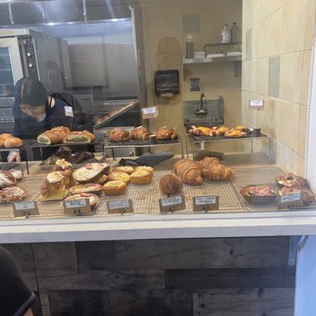 Le Hérisson - Cafes Near Me - Simi Valley, California Le Hérisson - Cafes Near Me - Simi Valley, California